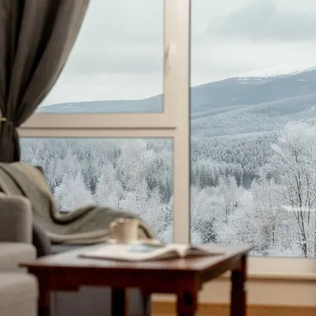 Unique With A Beautiful View And Balcony By Renters Apartamento