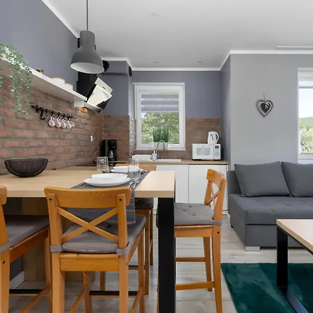 Unique With A Beautiful View And Balcony By Renters