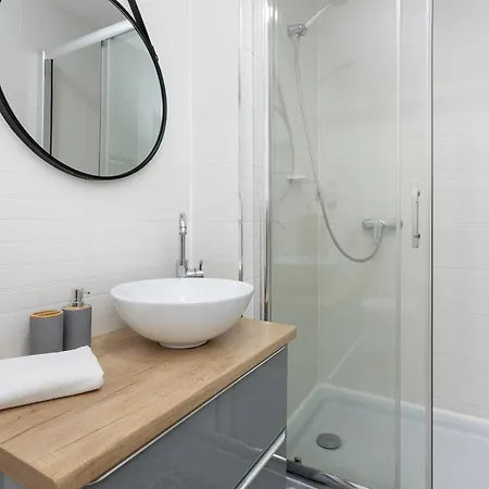 Apartament Unique With A Beautiful View And Balcony By Renters *