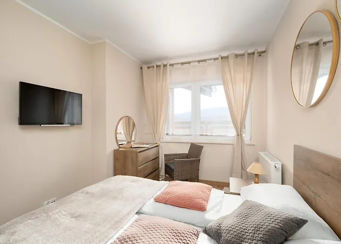 Unique With A Beautiful View And Balcony By Renters * Шклярска-Поремба