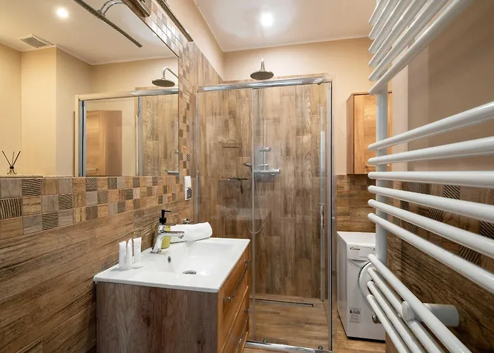 Apartment Unique With A Beautiful View And Balcony By Renters