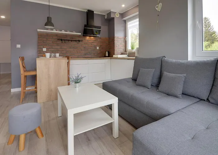 Unique With A Beautiful View And Balcony By Renters